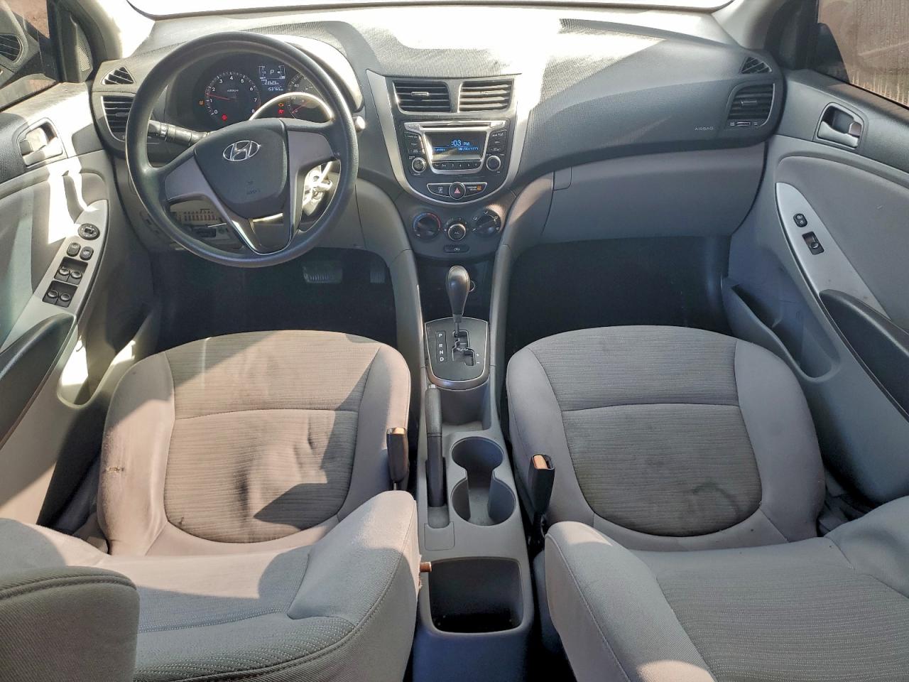 2017 HYUNDAI ACCENT SE photo 8
