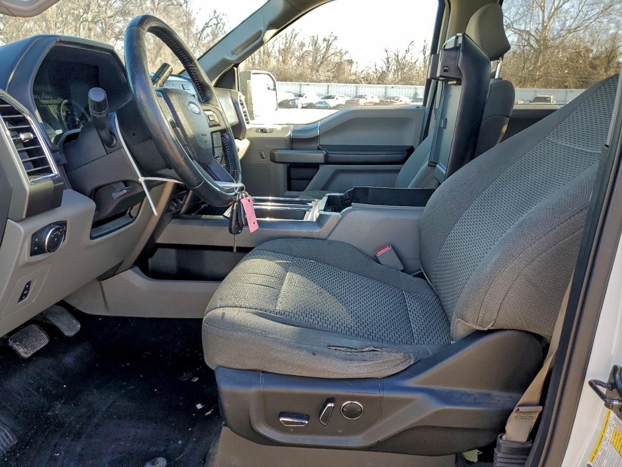 2016 FORD F150 SUPERCREW photo 13