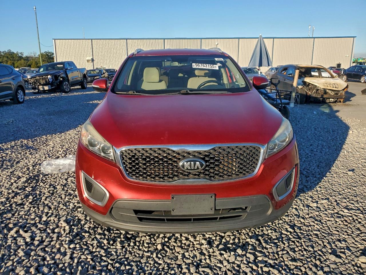 2017 KIA SORENTO LX photo 5