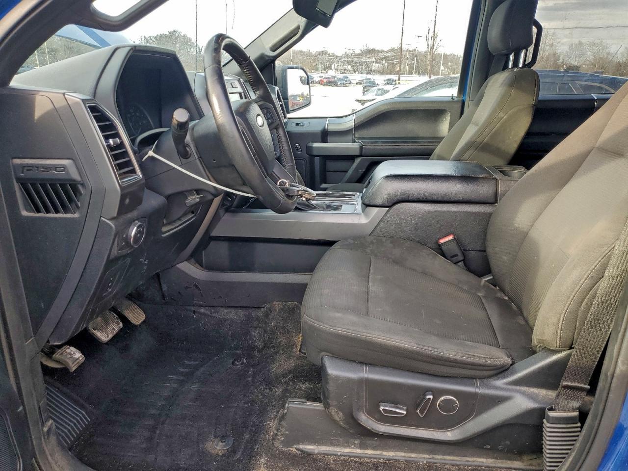 2017 FORD F150 SUPERCREW photo 7