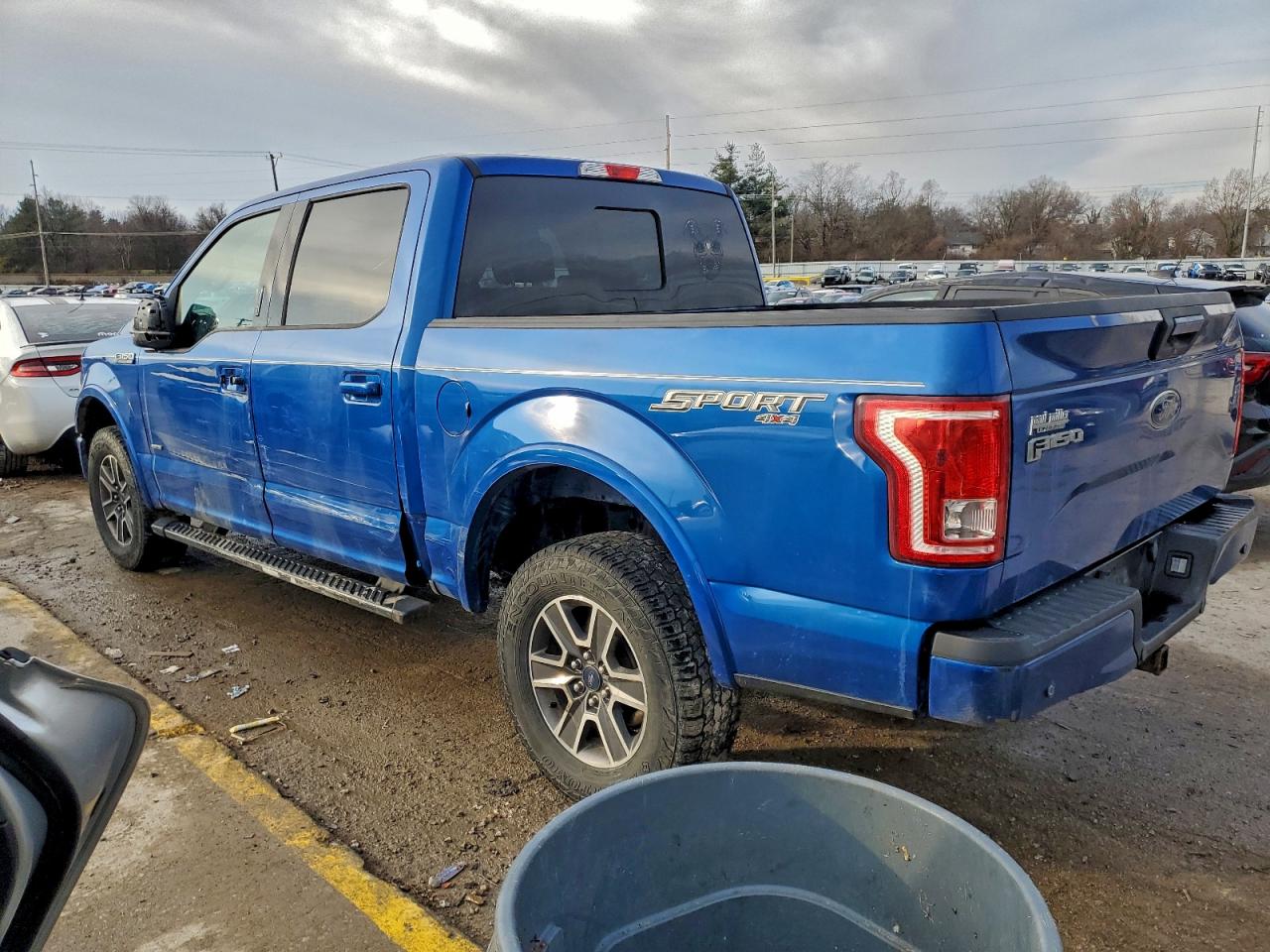 2017 FORD F150 SUPERCREW photo 2