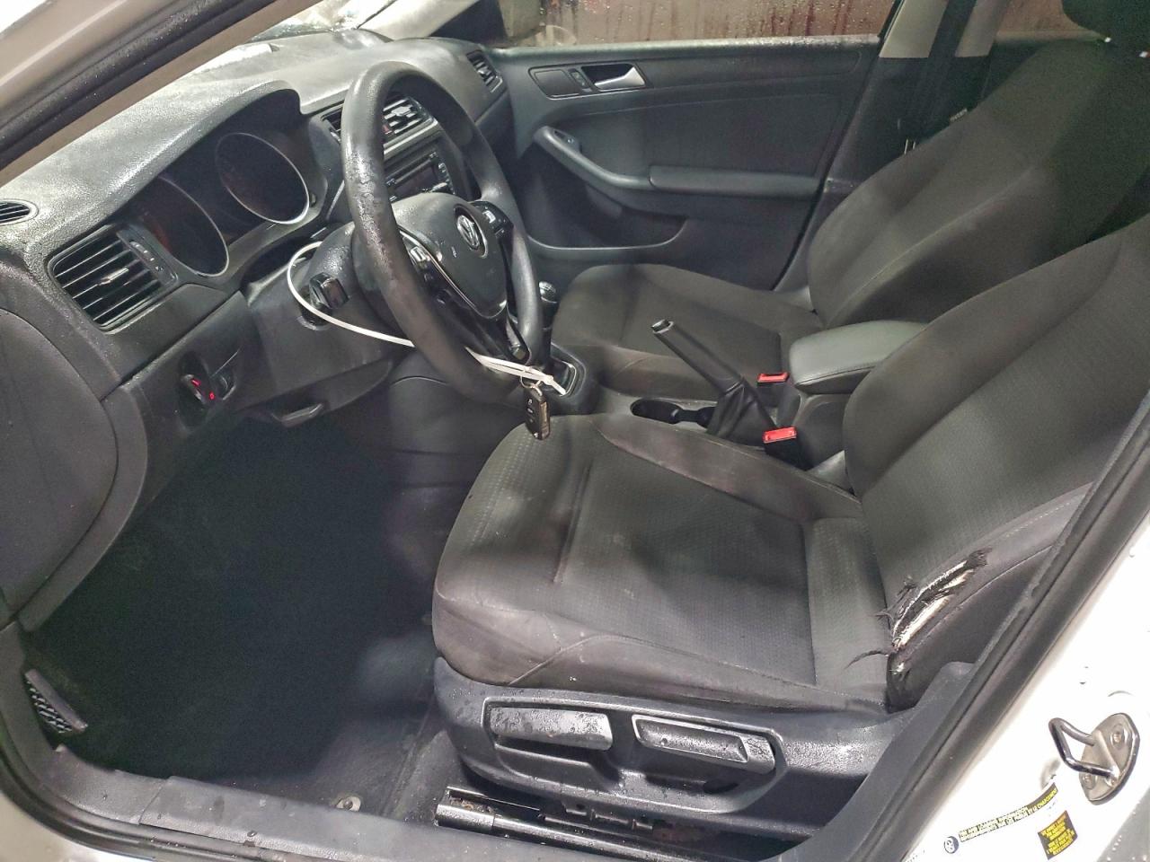 2015 VOLKSWAGEN JETTA BASE photo 7