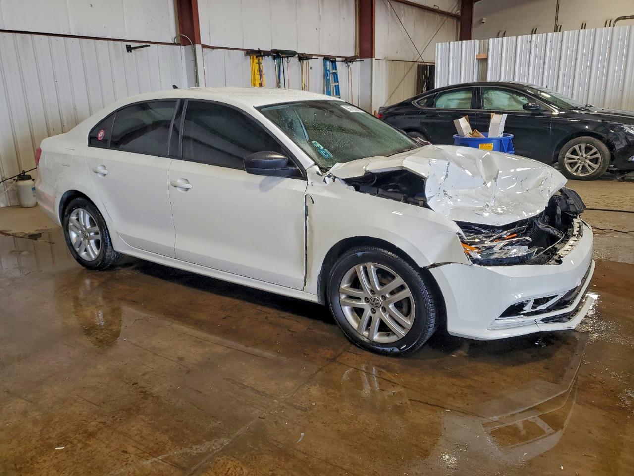 2015 VOLKSWAGEN JETTA BASE photo 4