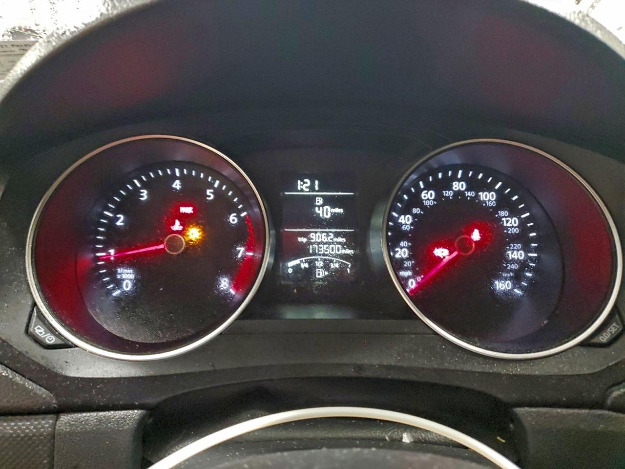 2015 VOLKSWAGEN JETTA BASE photo 9