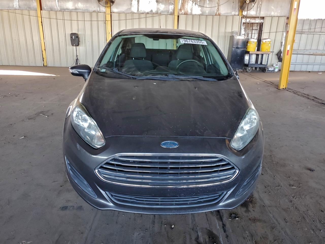 2015 FORD FIESTA SE photo 5
