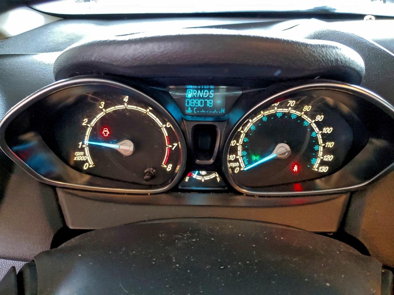 2015 FORD FIESTA SE photo 9