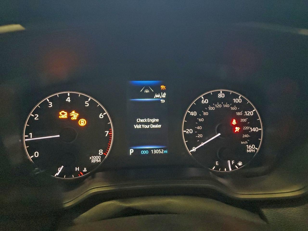 2025 TOYOTA COROLLA LE photo 9