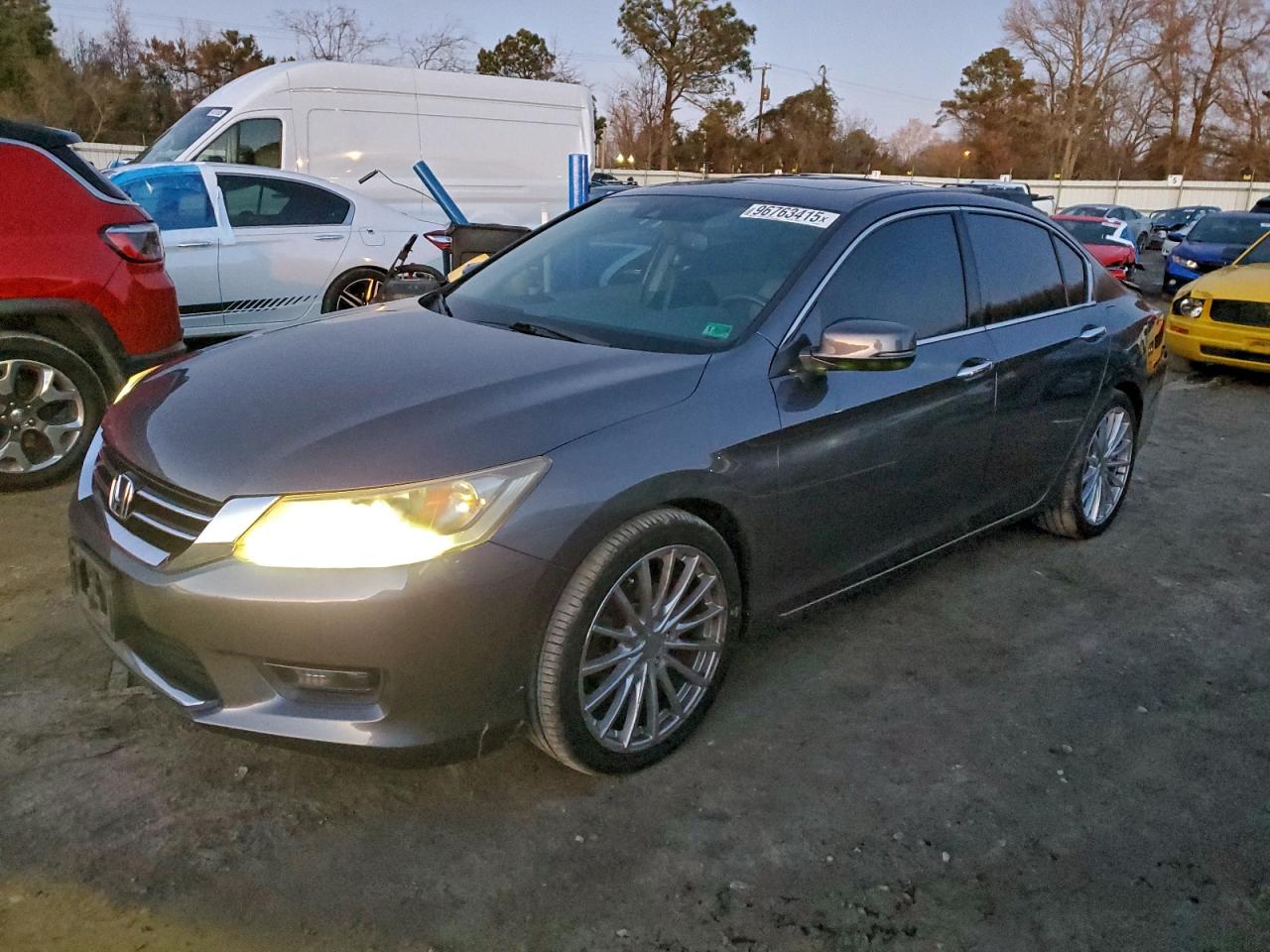 2015 HONDA ACCORD