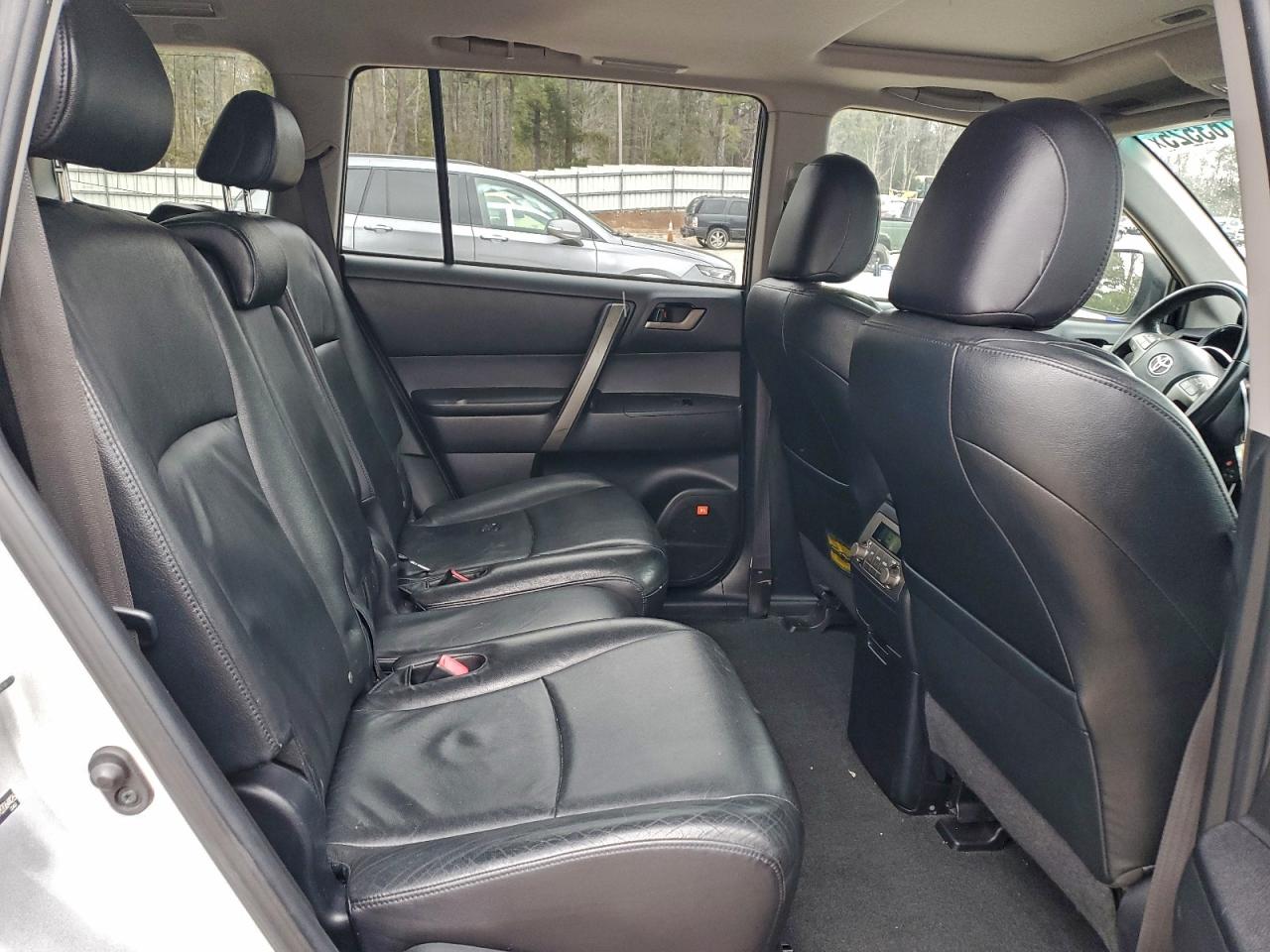 2008 TOYOTA HIGHLANDER SPORT photo 11
