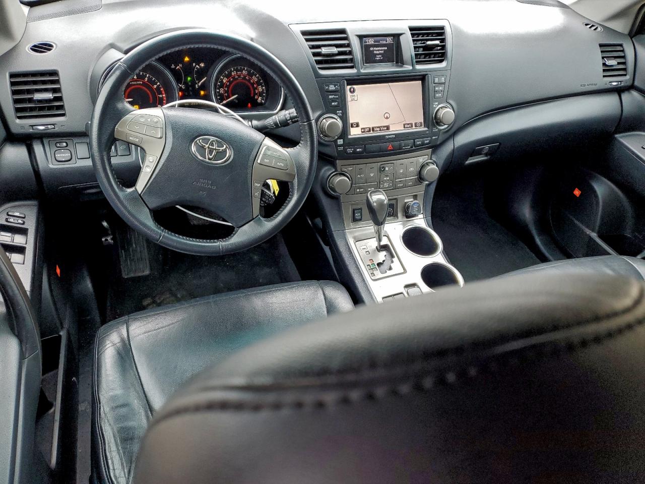 2008 TOYOTA HIGHLANDER SPORT photo 8