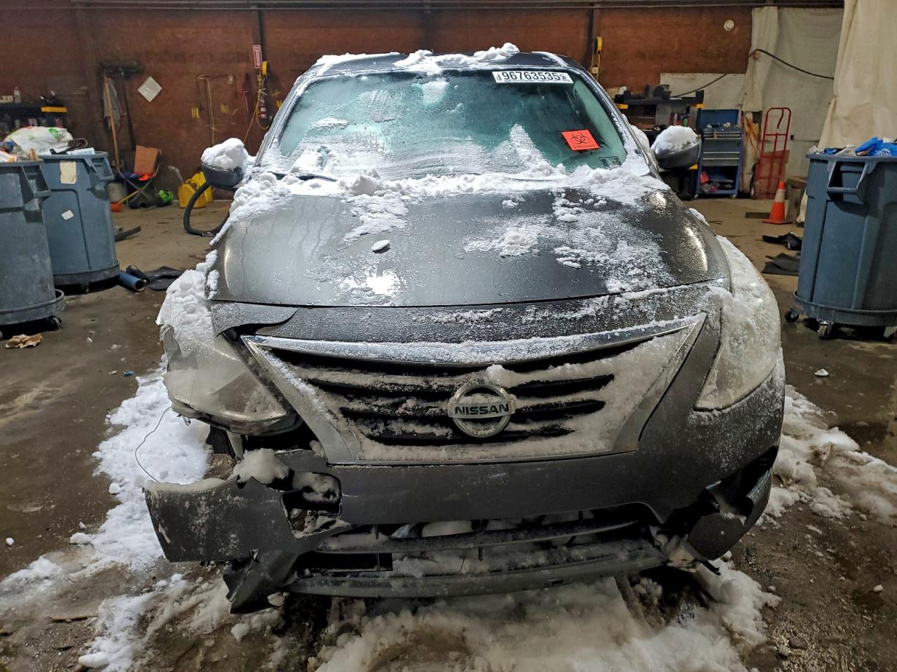 2019 NISSAN VERSA S photo 5