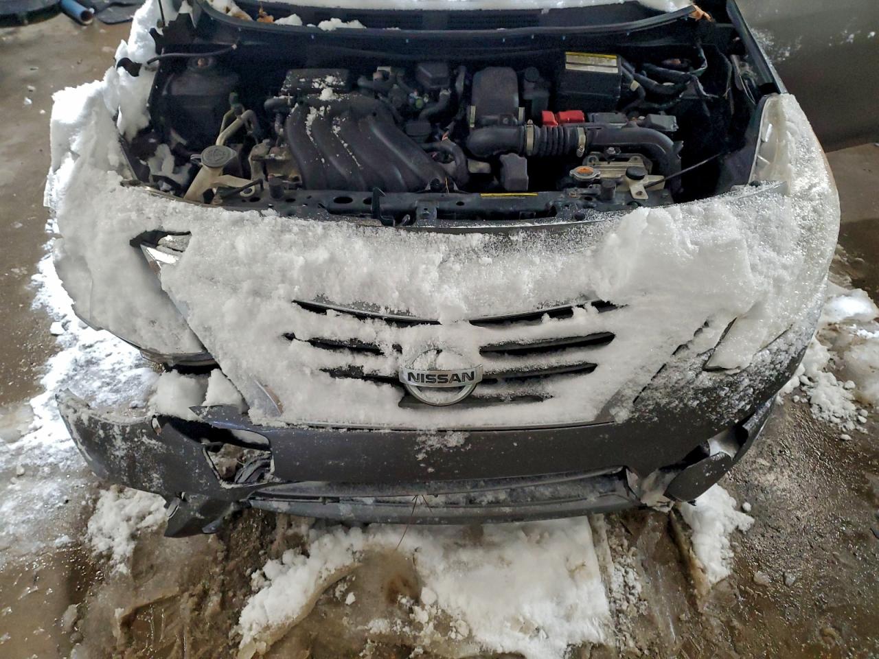 2019 NISSAN VERSA S photo 11