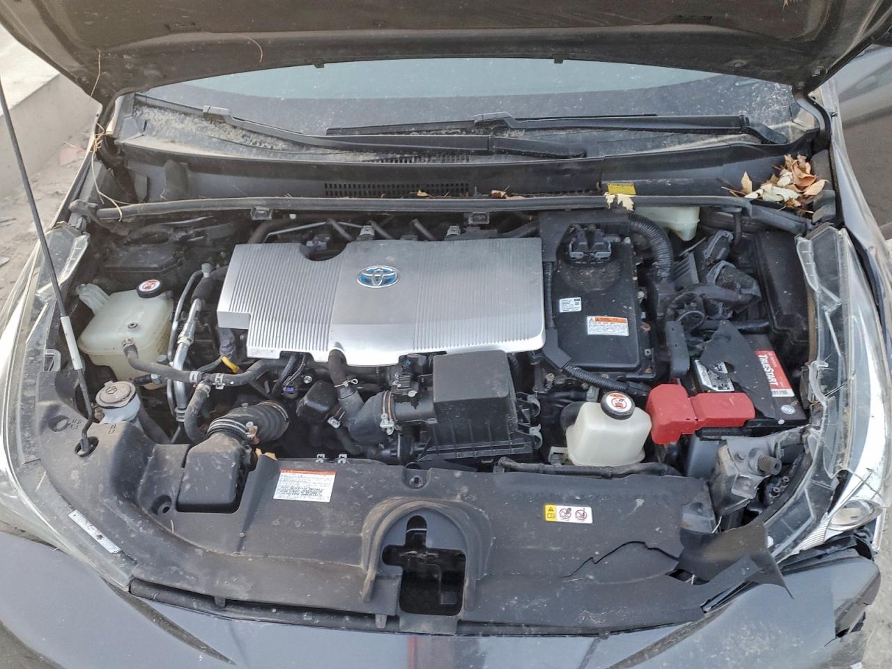 2018 TOYOTA PRIUS photo 11