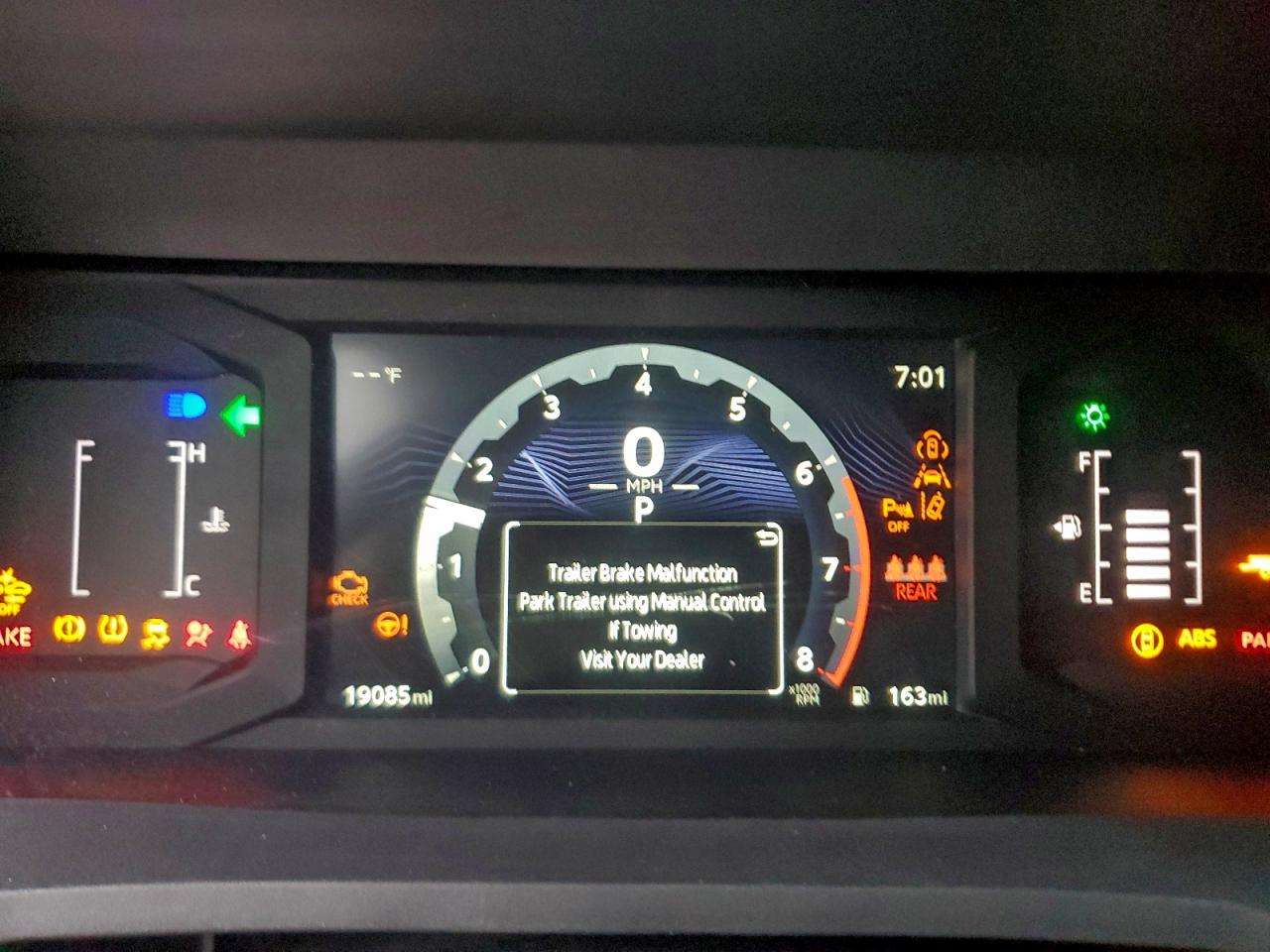 2024 TOYOTA TACOMA DOUBLE CAB photo 12