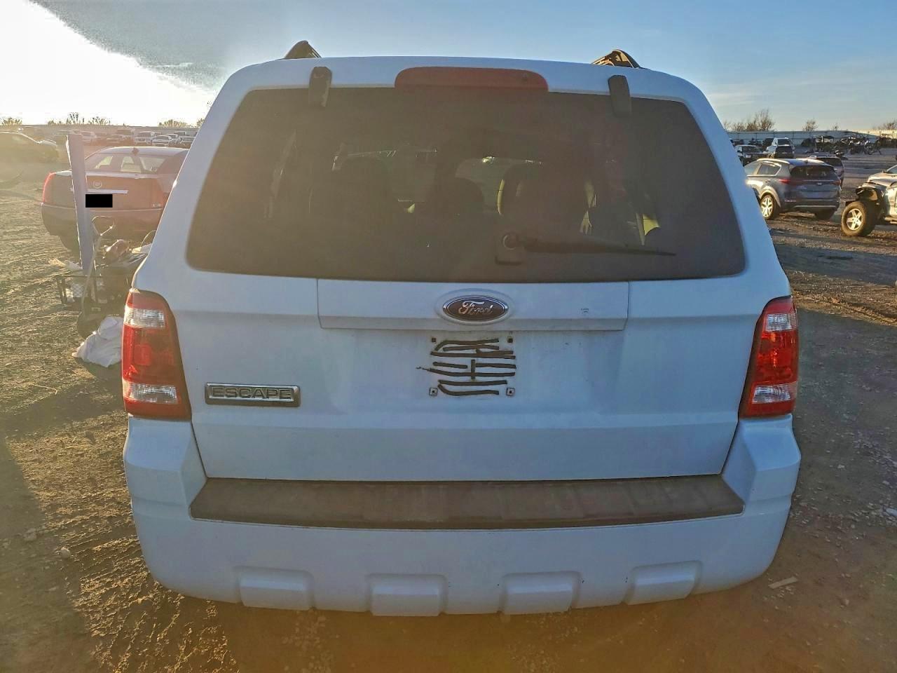 2008 FORD ESCAPE XLT photo 6