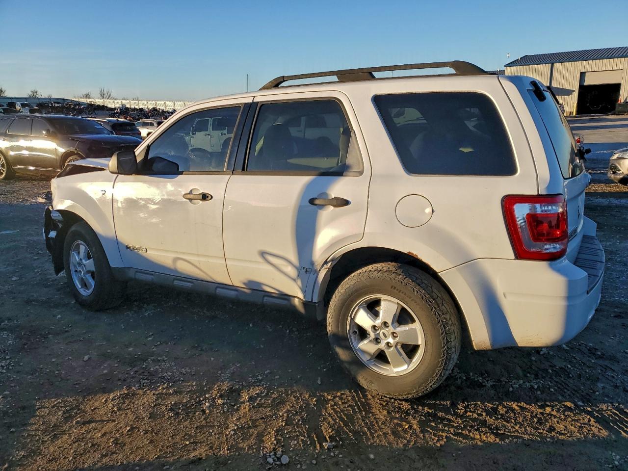 2008 FORD ESCAPE XLT photo 2