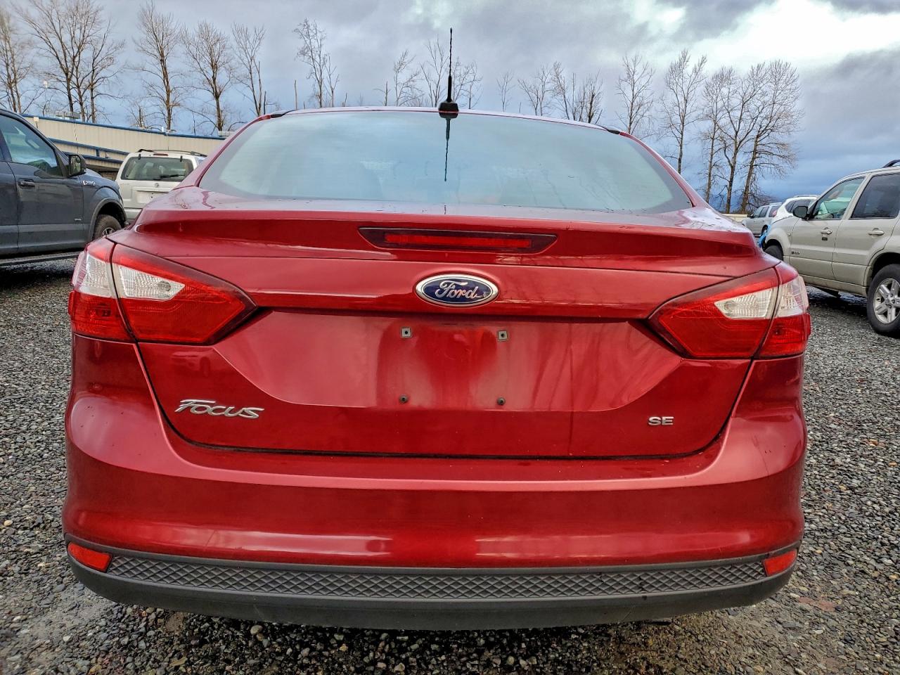 2013 FORD FOCUS SE photo 6