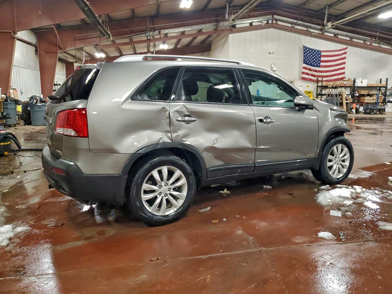 2011 KIA SORENTO LX photo 5