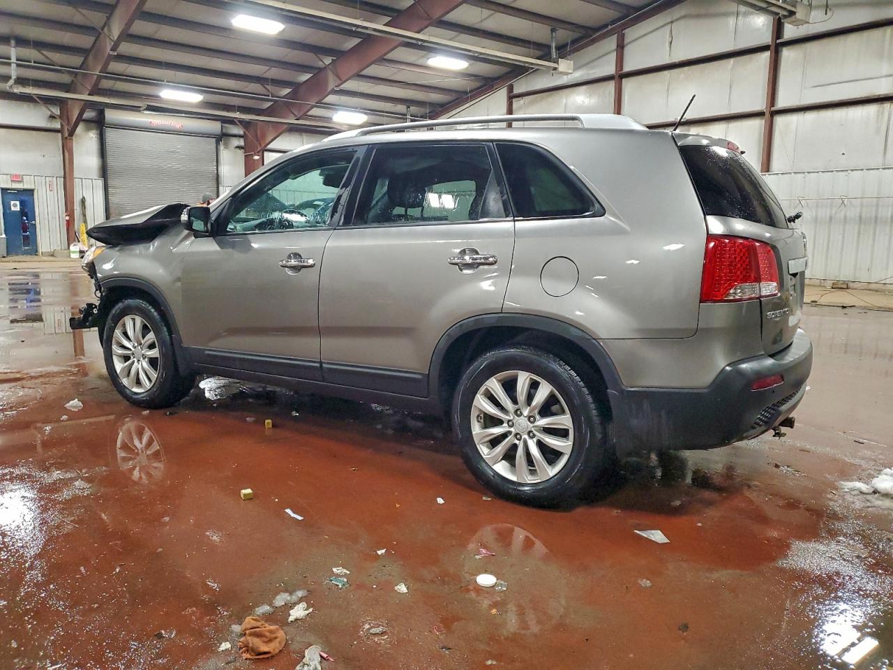 2011 KIA SORENTO LX photo 3