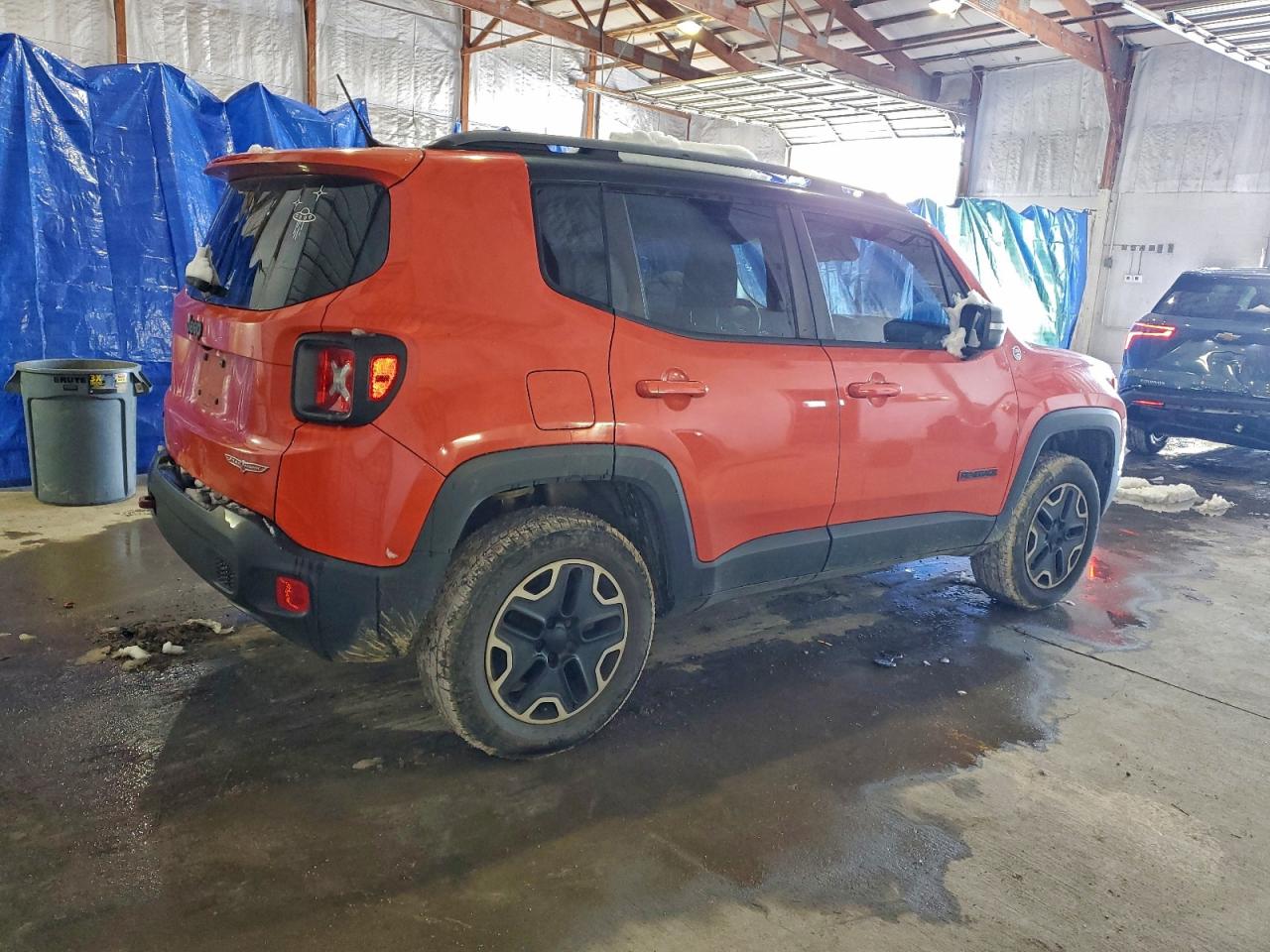 2015 JEEP RENEGADE TRAILHAWK photo 3