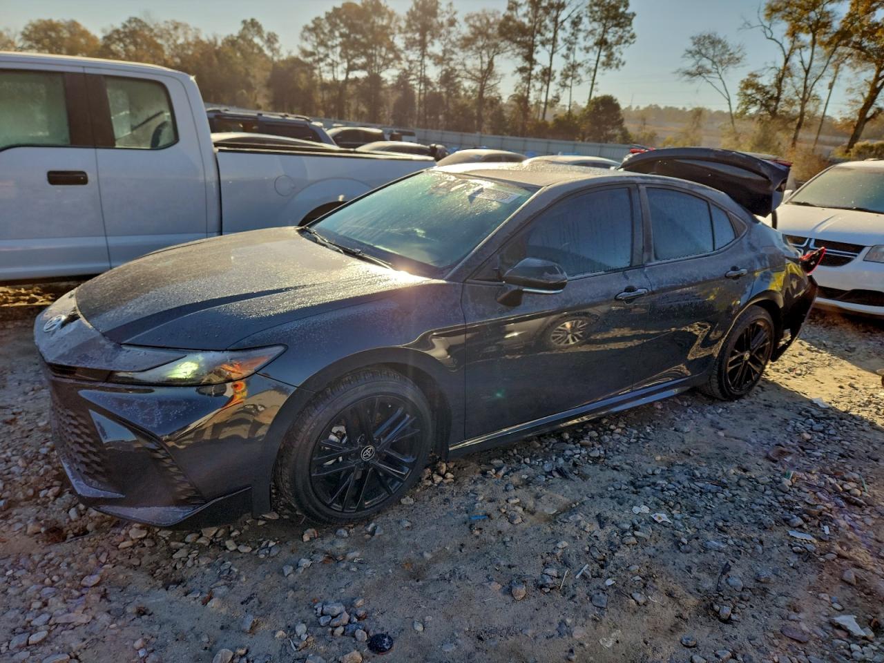 2025 TOYOTA CAMRY