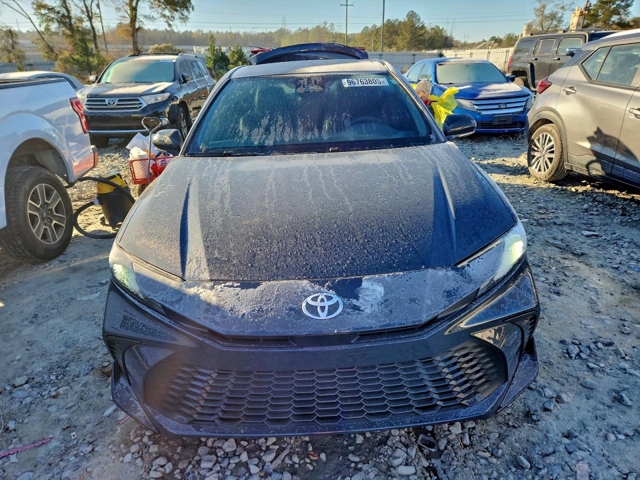 2025 TOYOTA CAMRY XSE photo 5