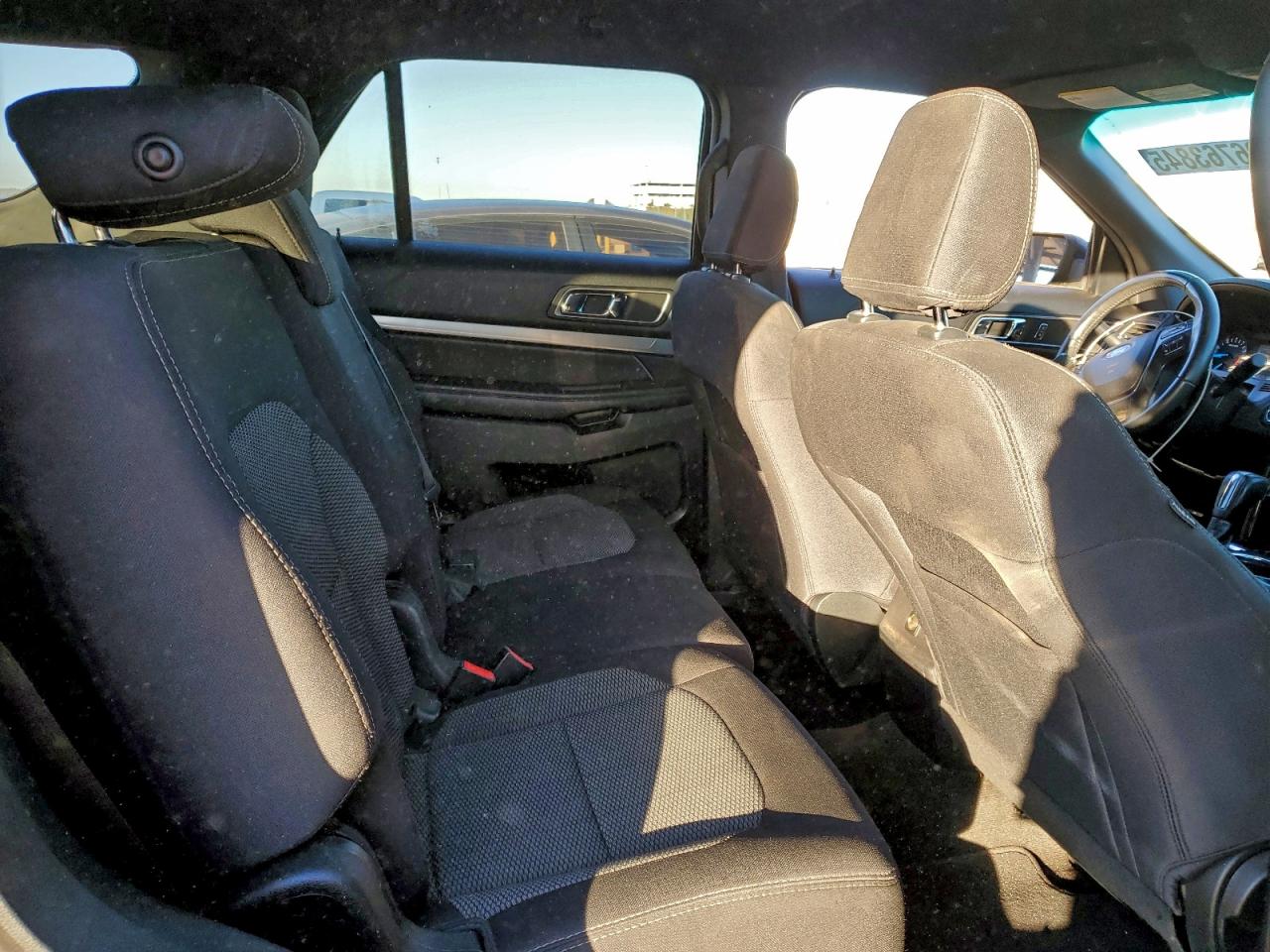 2018 FORD EXPLORER XLT photo 11