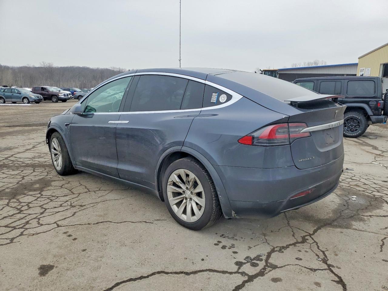 2018 TESLA MODEL X photo 2