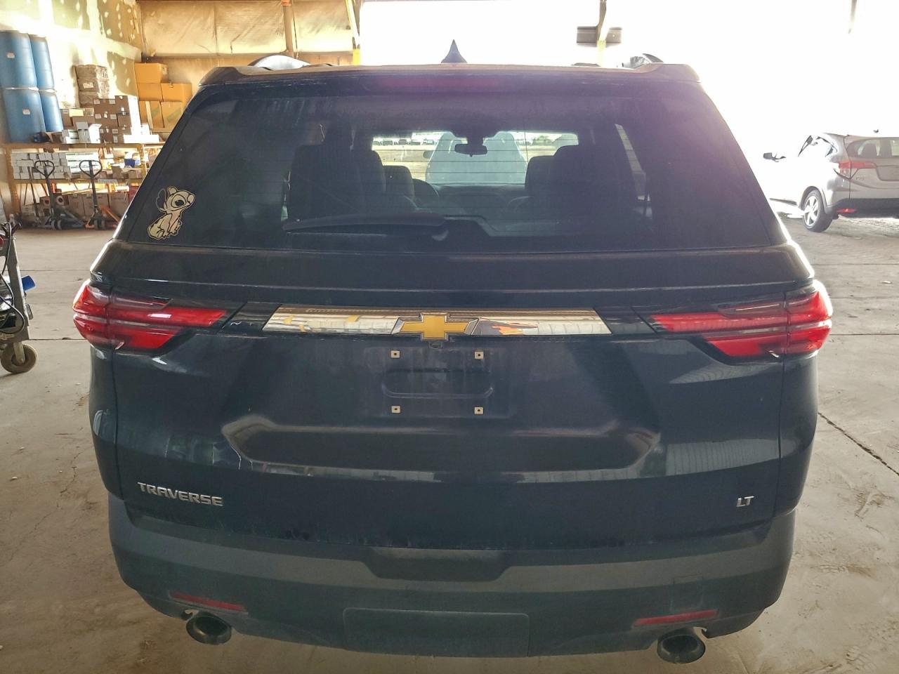 2023 CHEVROLET TRAVERSE LT photo 6