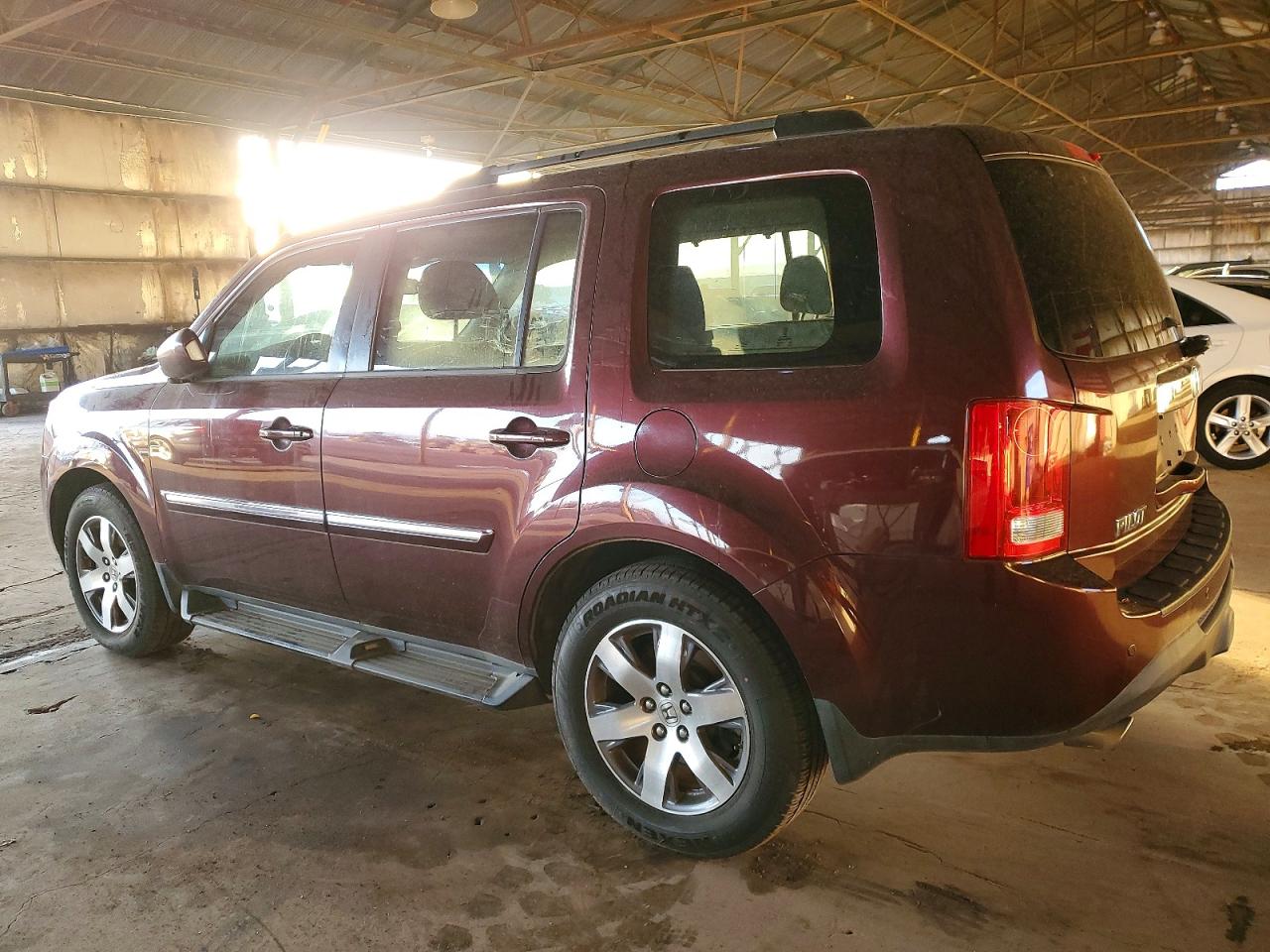2013 HONDA PILOT TOURING photo 2