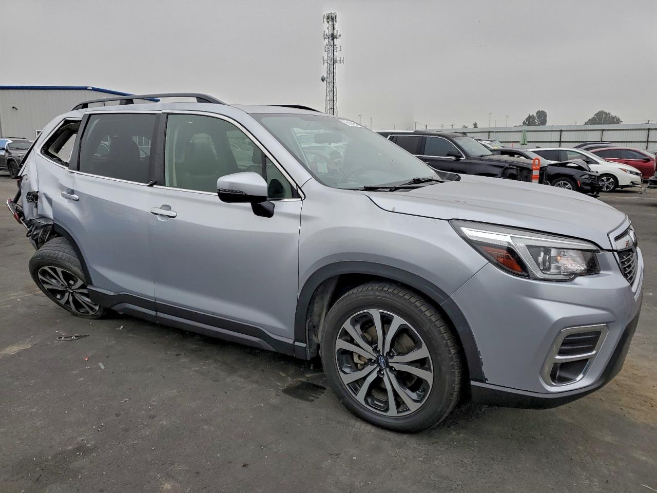 2020 SUBARU FORESTER LIMITED photo 4