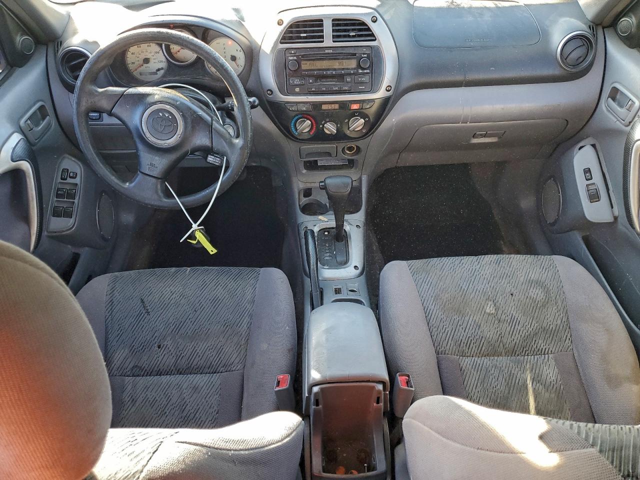 2003 TOYOTA RAV4 photo 8