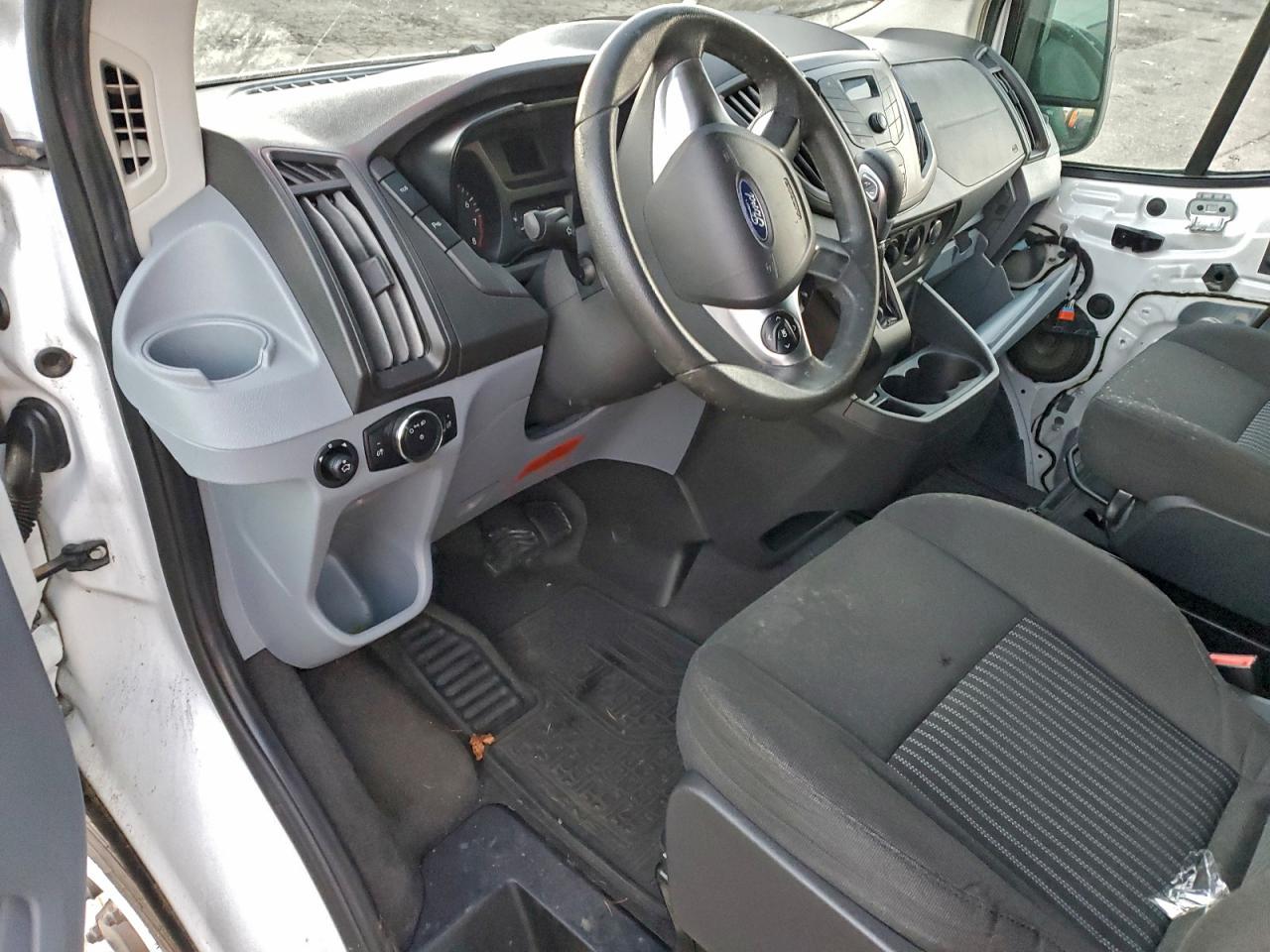 2016 FORD TRANSIT T-150 photo 8