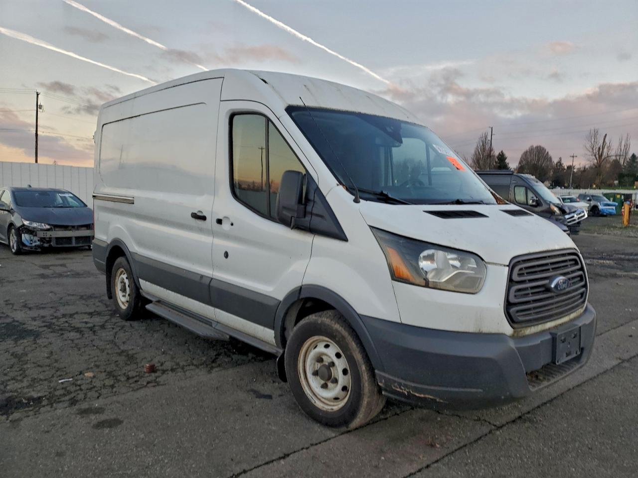 2016 FORD TRANSIT T-150 photo 4