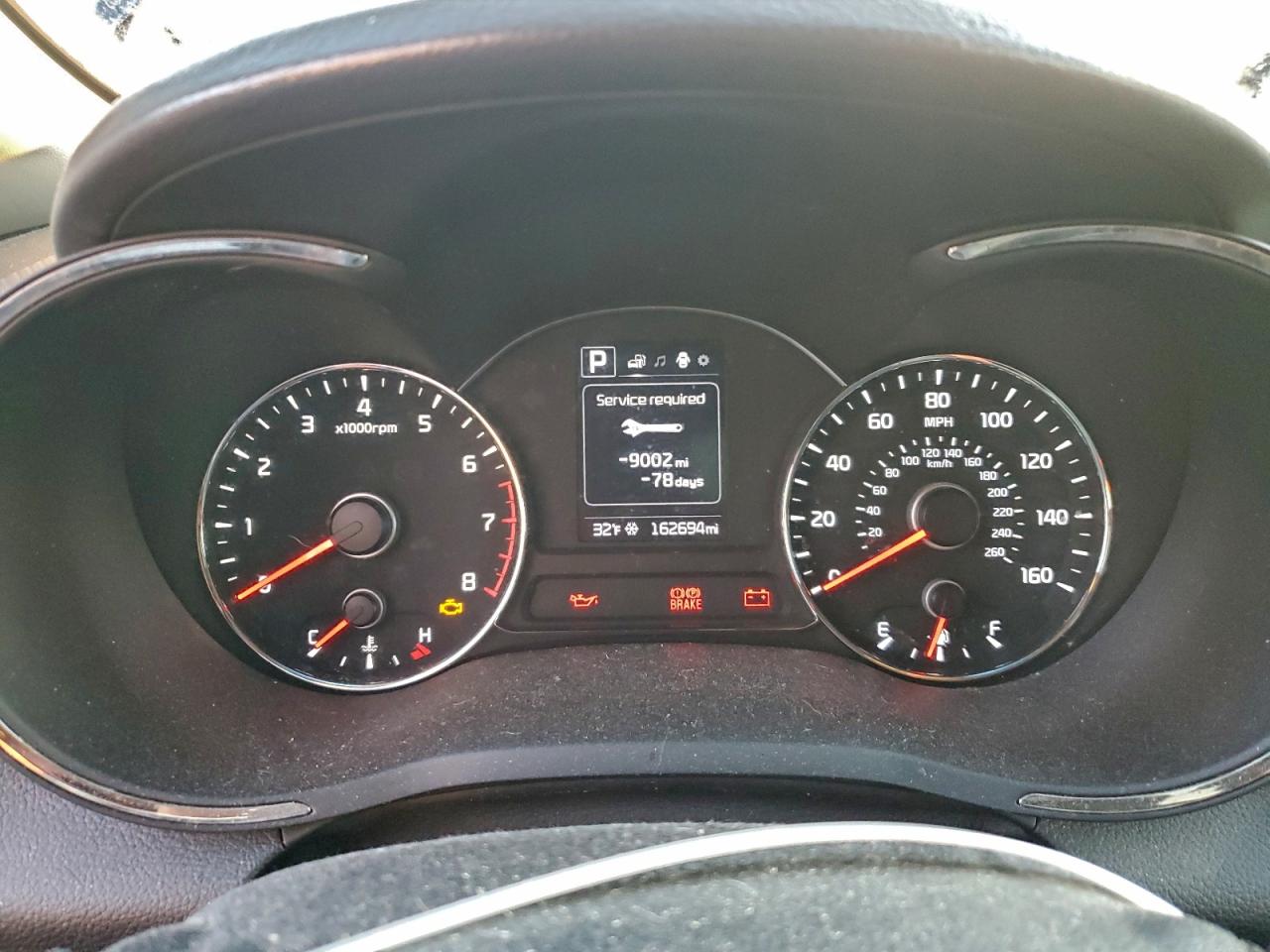 2017 KIA FORTE LX photo 9