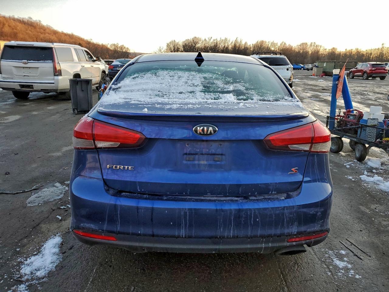 2017 KIA FORTE LX photo 6