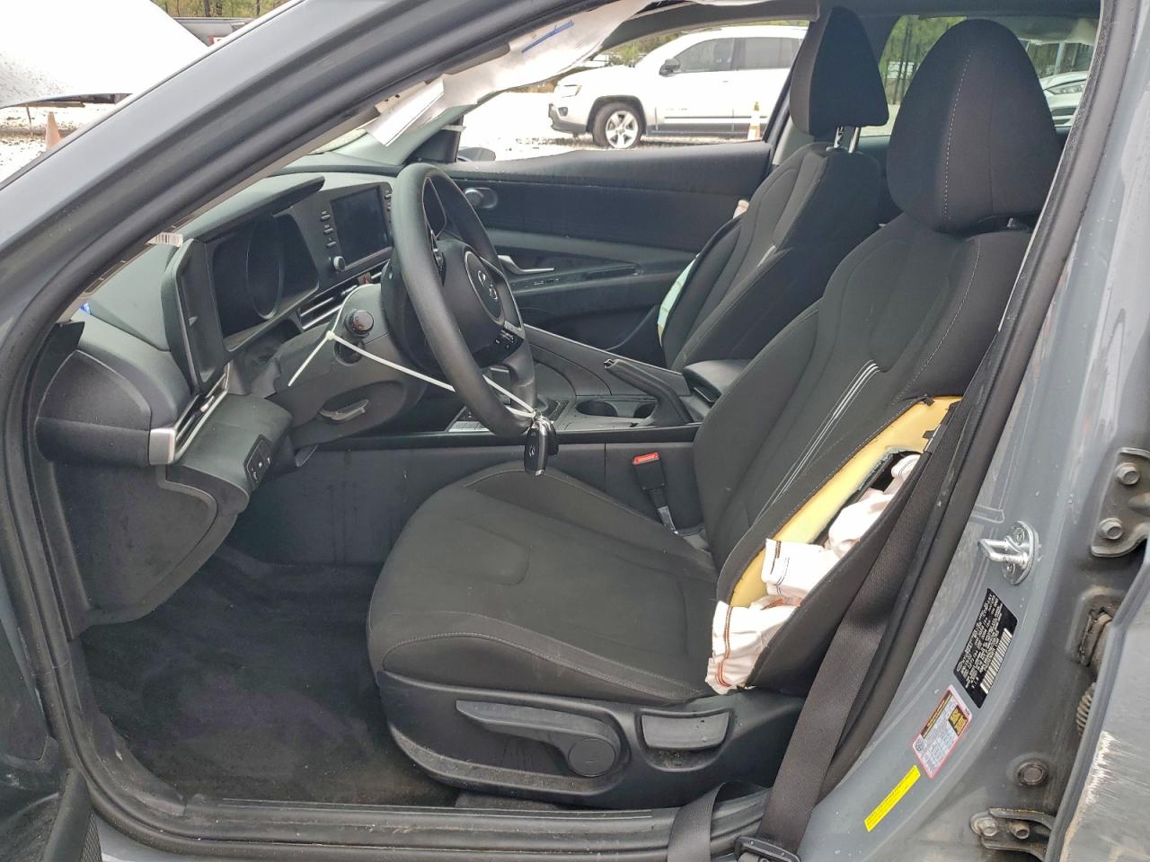 2022 HYUNDAI ELANTRA SEL photo 7
