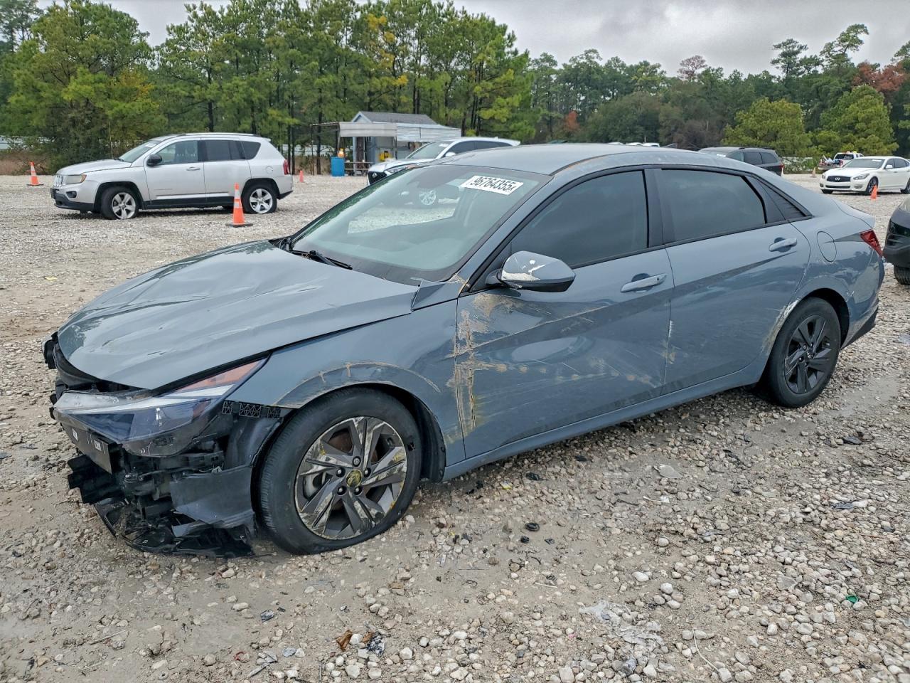 2022 HYUNDAI ELANTRA