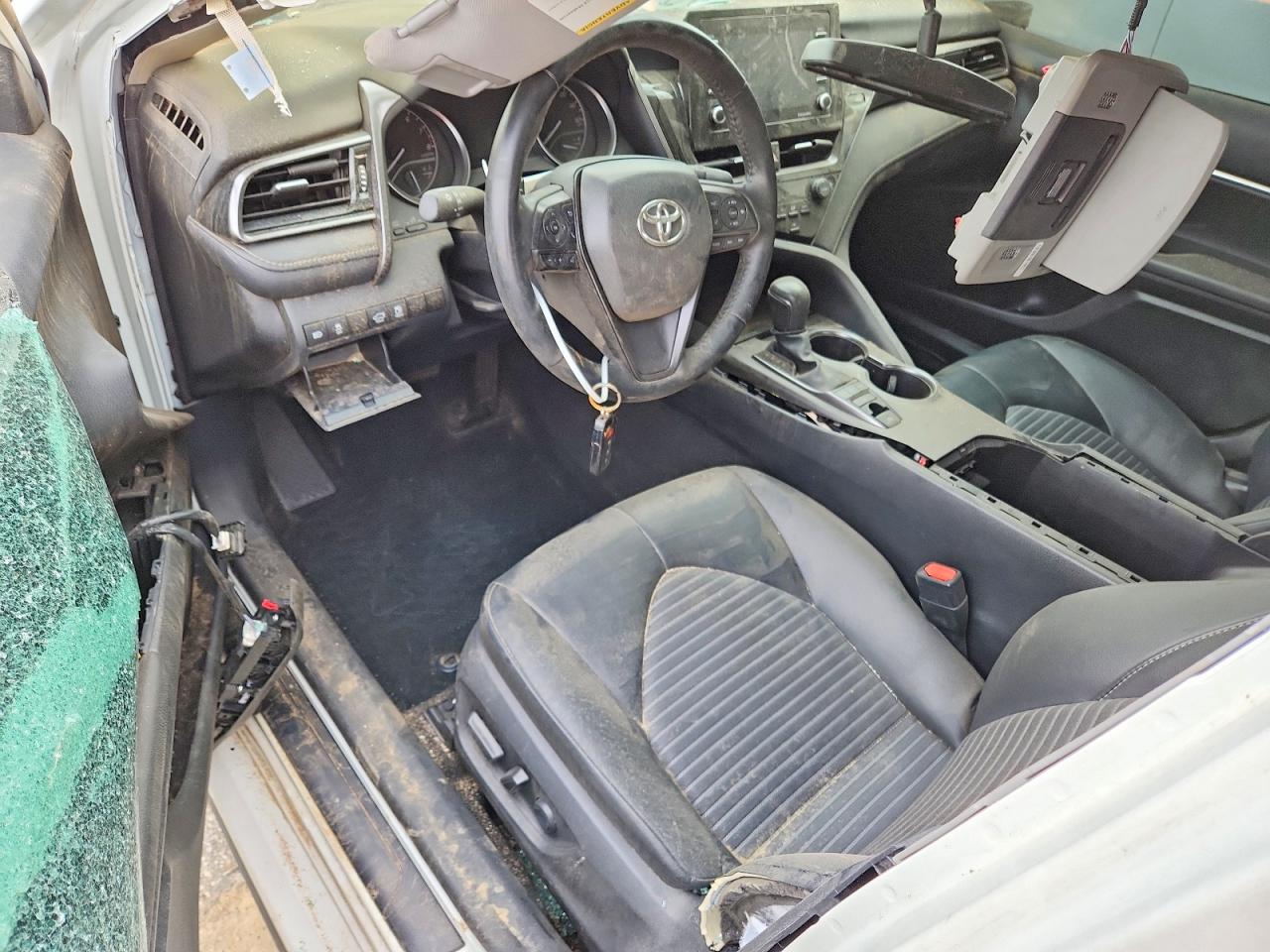 2024 TOYOTA CAMRY SE NIGHT SHADE photo 8