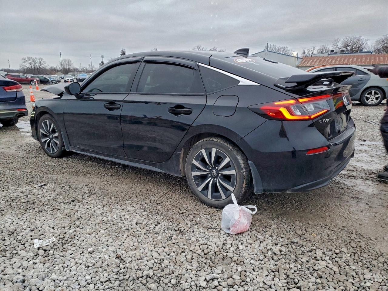 2022 HONDA CIVIC EXL photo 2