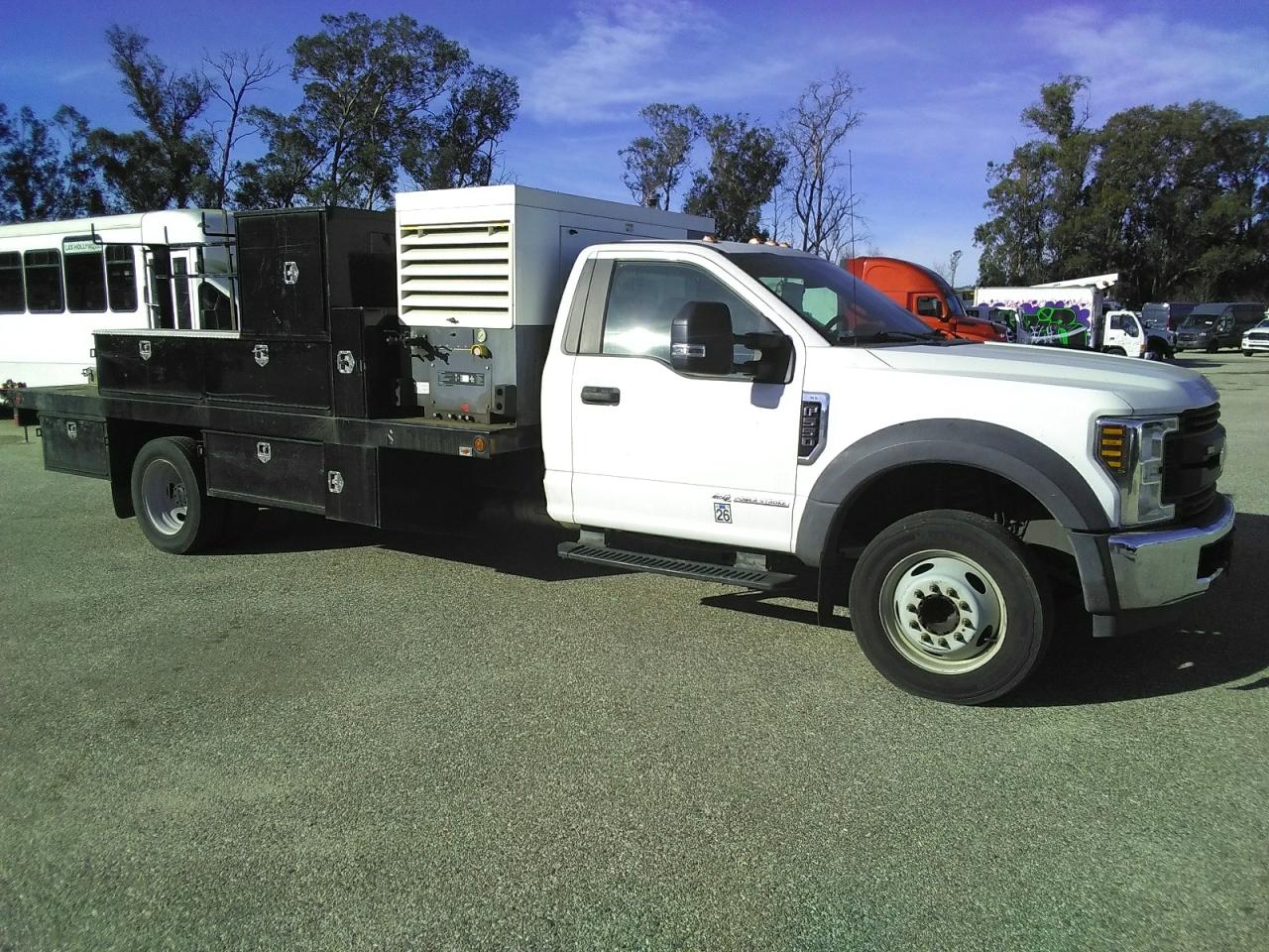 2019 FORD F550 SUPER DUTY UTILITY / SERVICE TRUCK photo 4