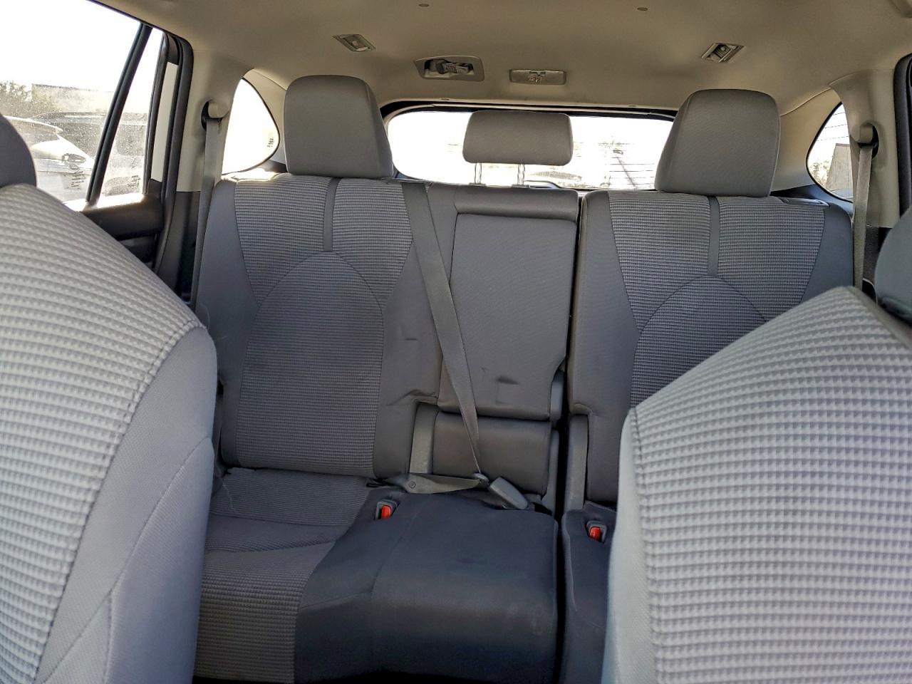 2022 TOYOTA HIGHLANDER L photo 10