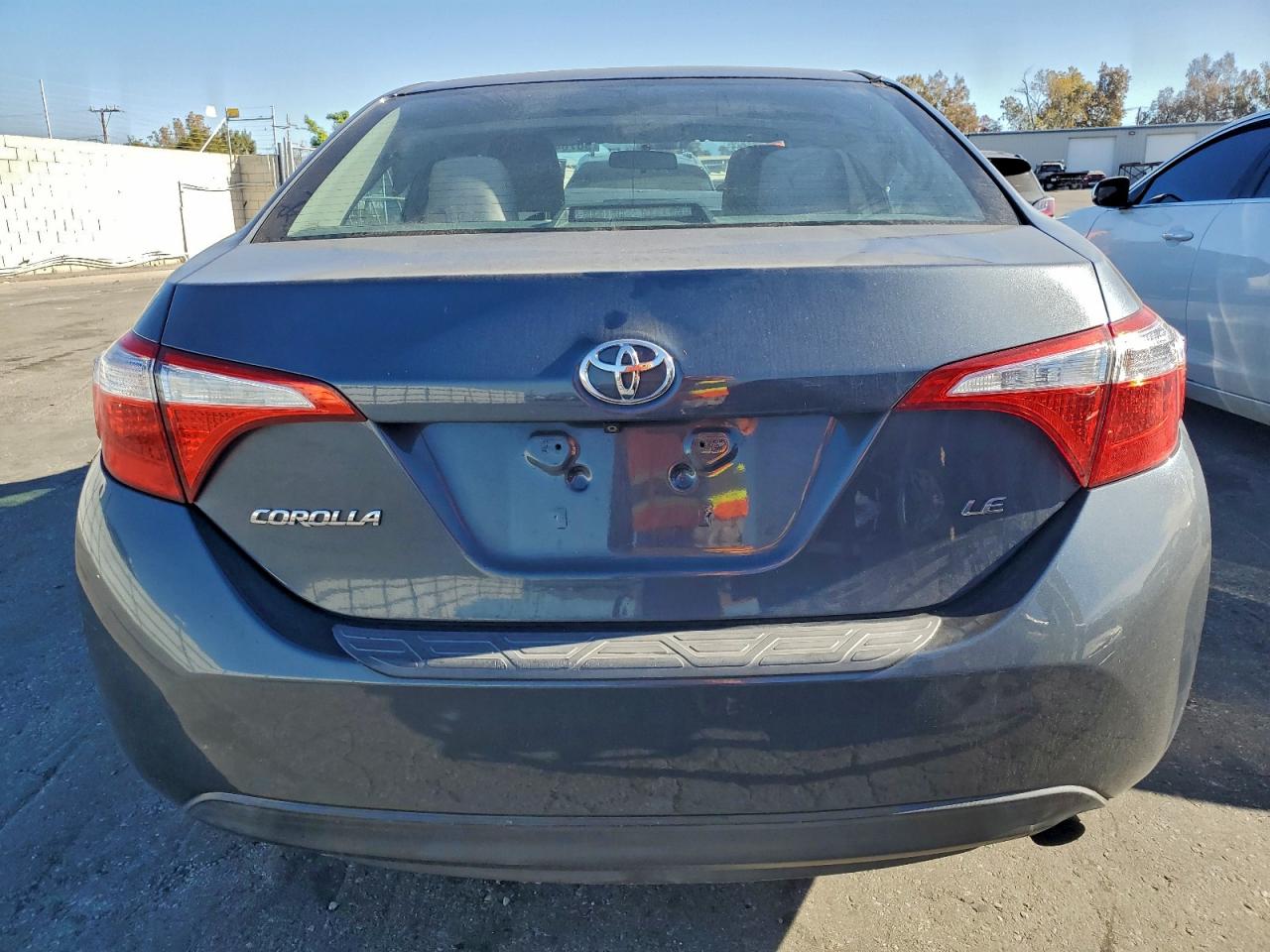 2015 TOYOTA COROLLA L photo 6