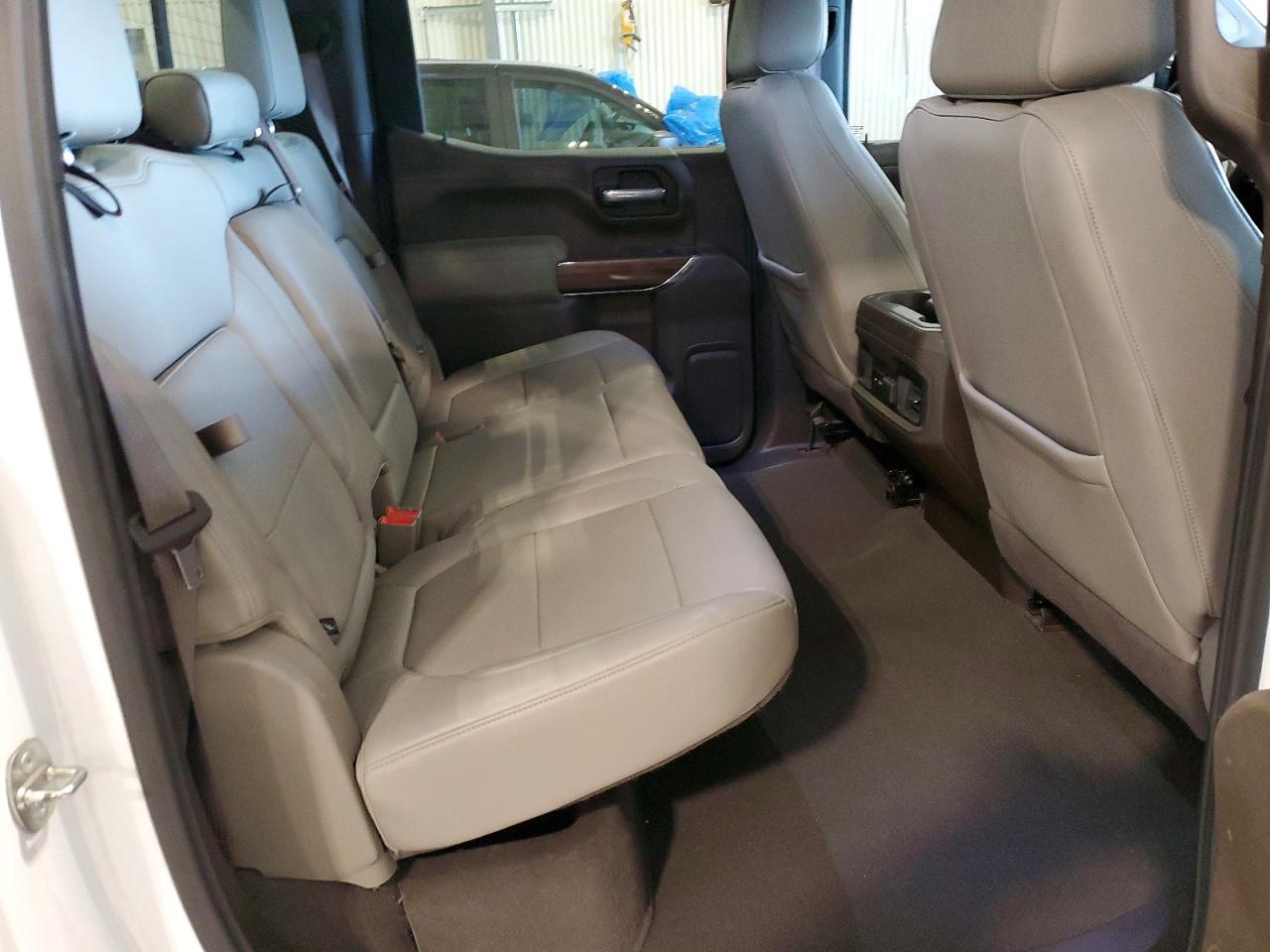 2021 CHEVROLET SILVERADO K1500 RST photo 10