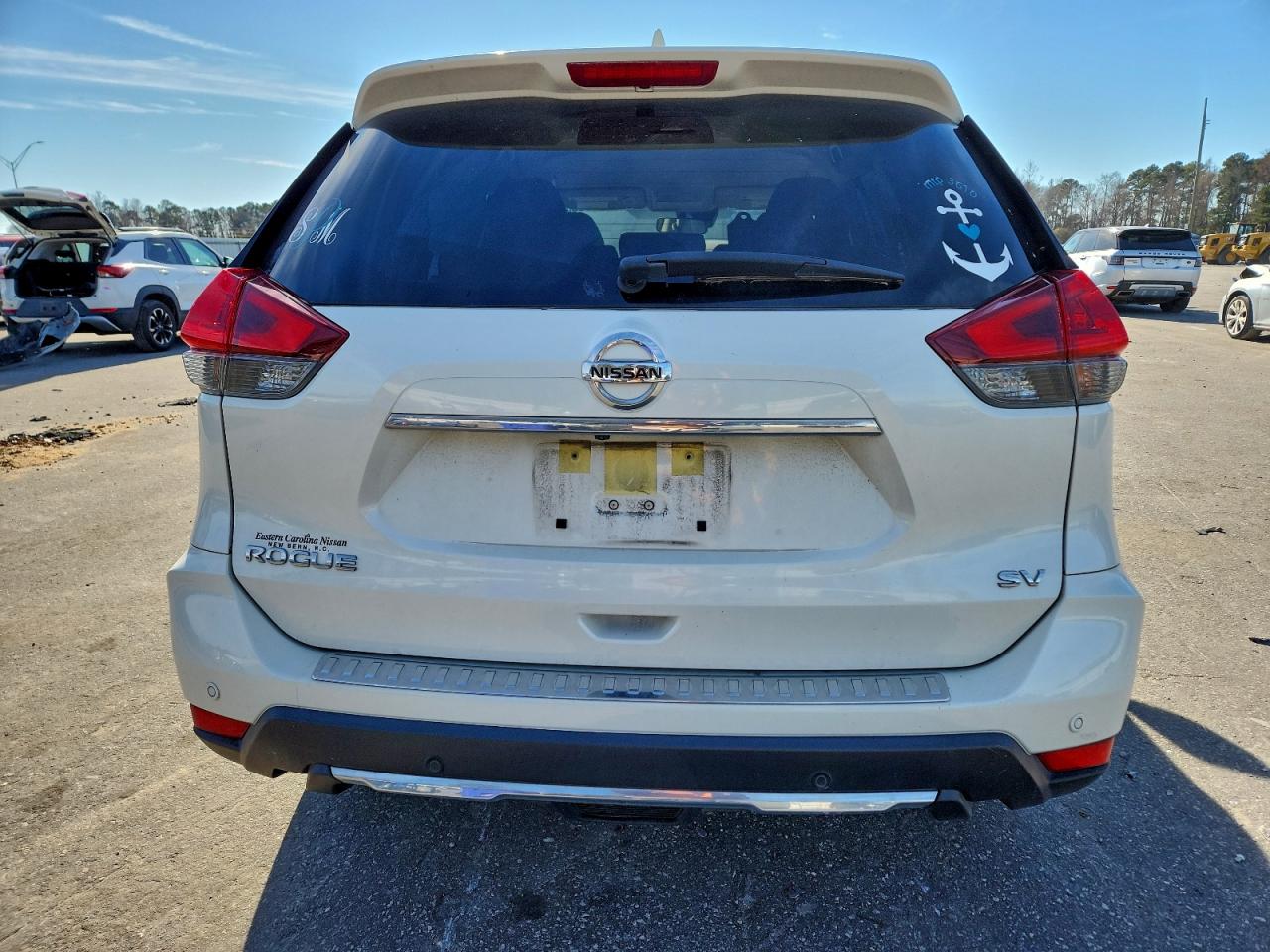 2020 NISSAN ROGUE S photo 6