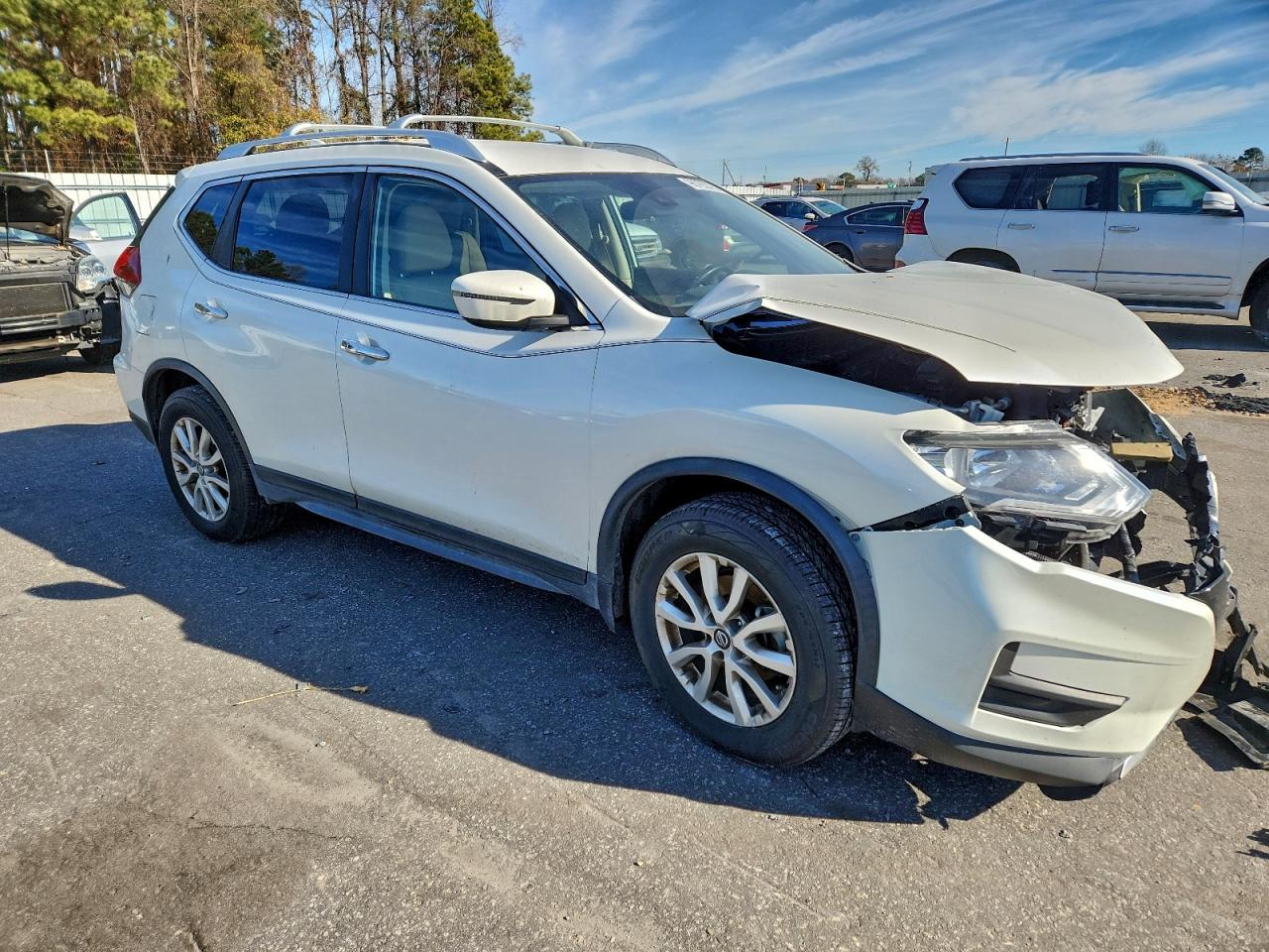 2020 NISSAN ROGUE S photo 4