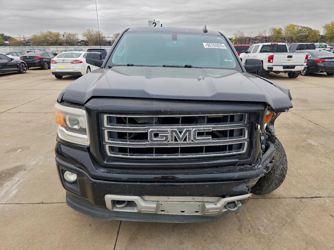2015 GMC SIERRA K1500 SLE photo 5