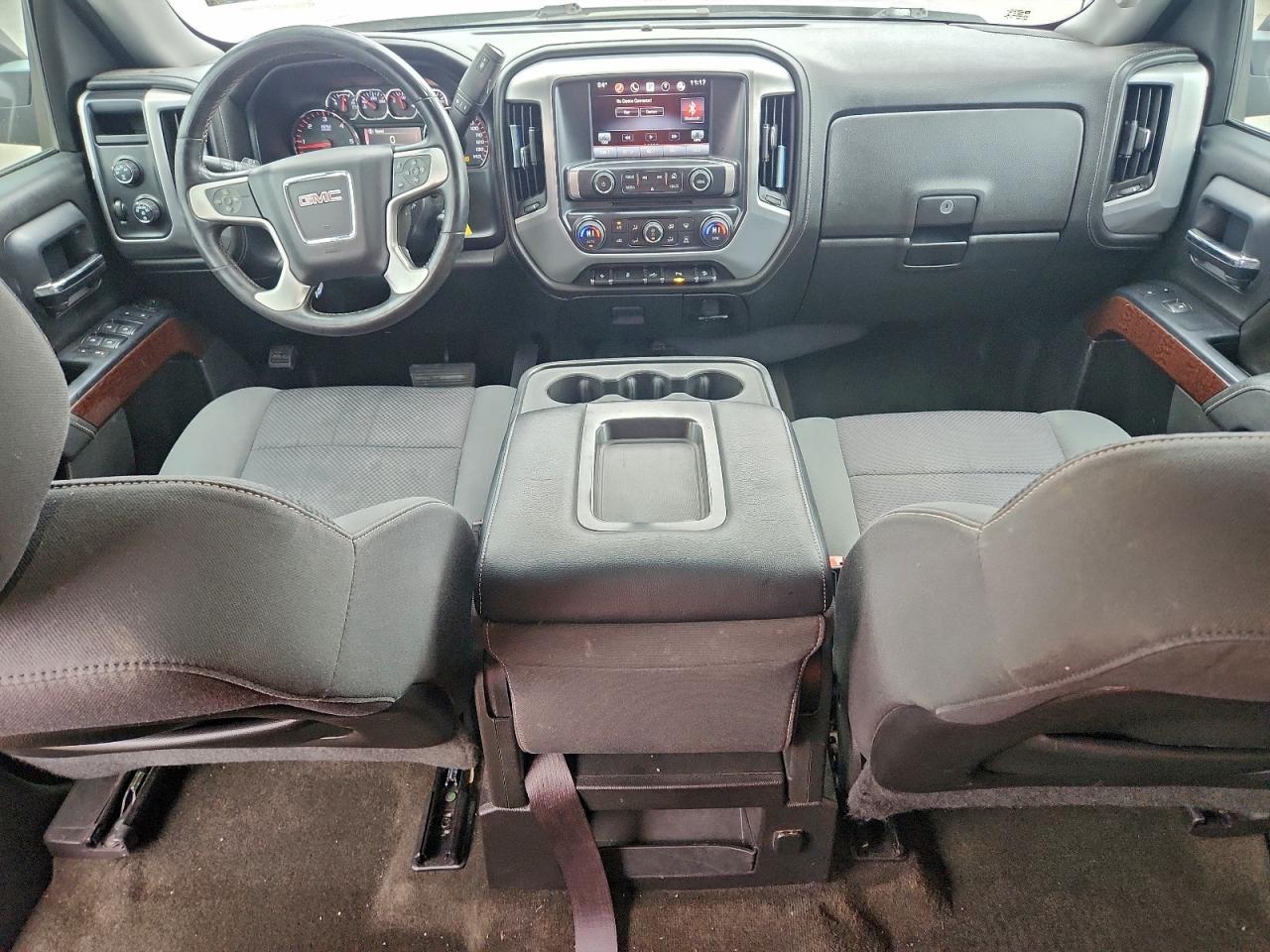 2015 GMC SIERRA K1500 SLE photo 8