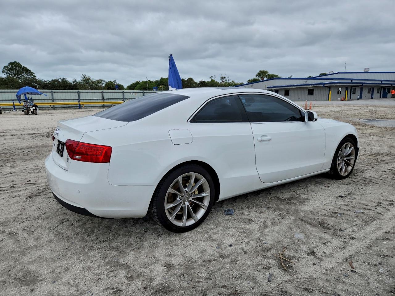 2013 AUDI A5 PREMIUM photo 3