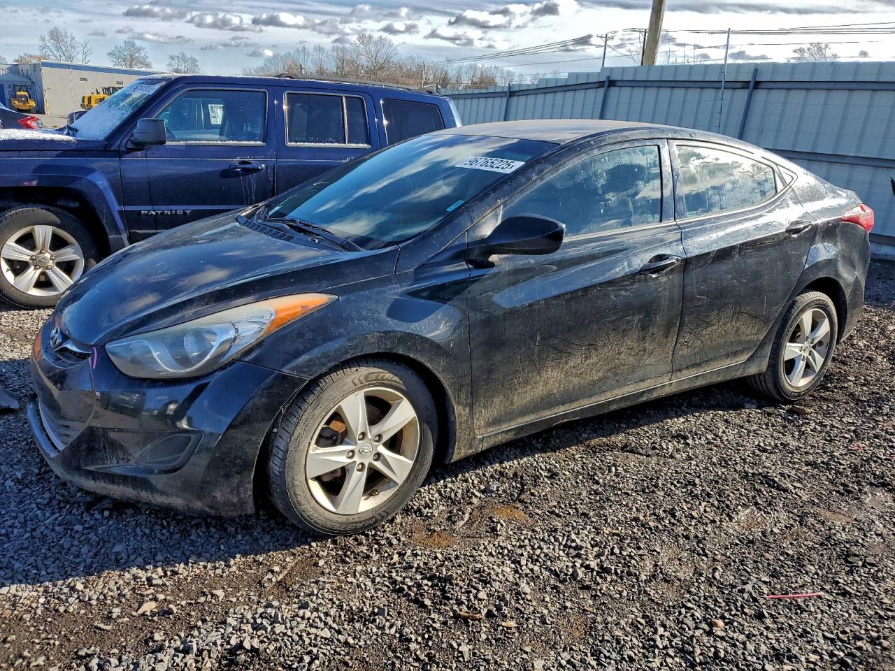 2013 HYUNDAI ELANTRA